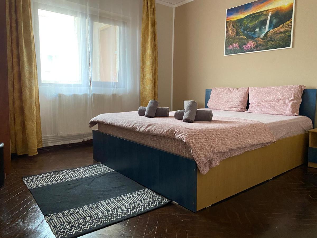 Apartament Leya Apartment Deva Exterior photo